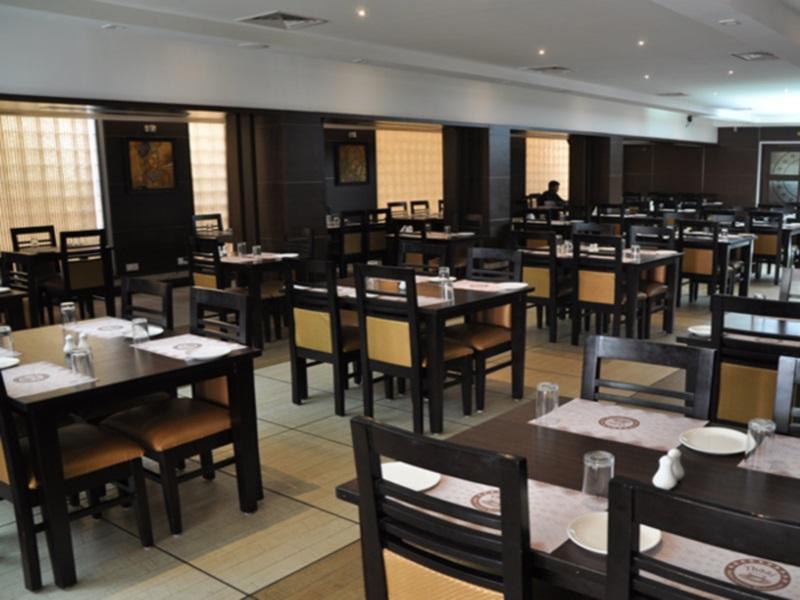 Hotel Shaans Tiruchirappalli Zewnętrze zdjęcie