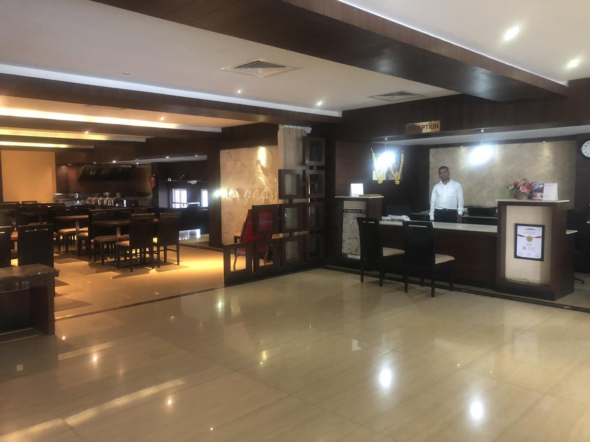 Hotel Shaans Tiruchirappalli Zewnętrze zdjęcie